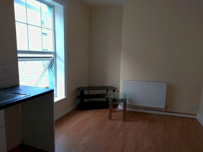 1 Bedroom Flat To Rent In Northgate Street, Caernarfon, LL55