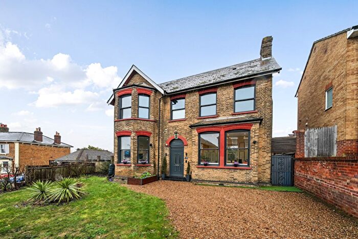 5 Bedroom Detached House For Sale In Picardy Road, Belvedere, DA17