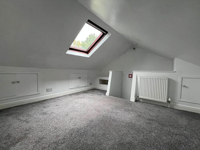 3 Bedroom Terraced House To Rent In Percival Lane, Runcorn, WA7