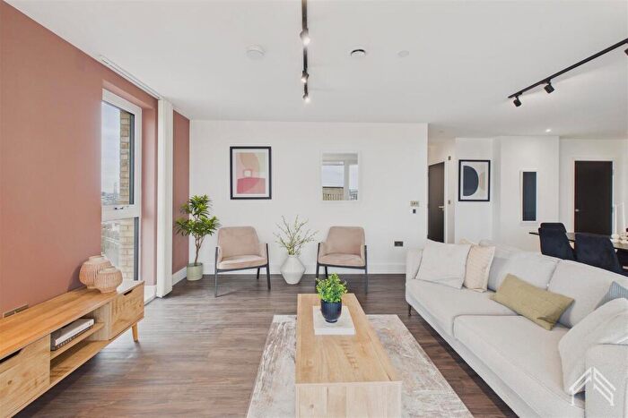 2 Bedroom Apartment To Rent In Waterway House, London, NW10