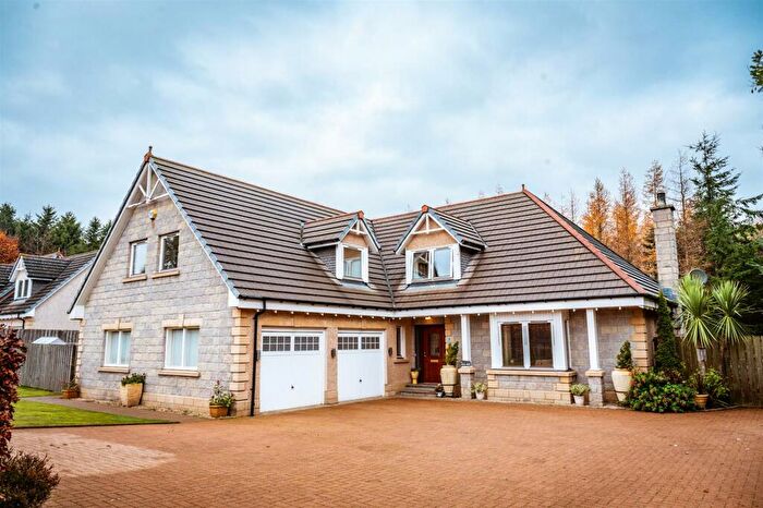 5 Bedroom Detached House For Sale In Osprey Road, Fowlis, DD2