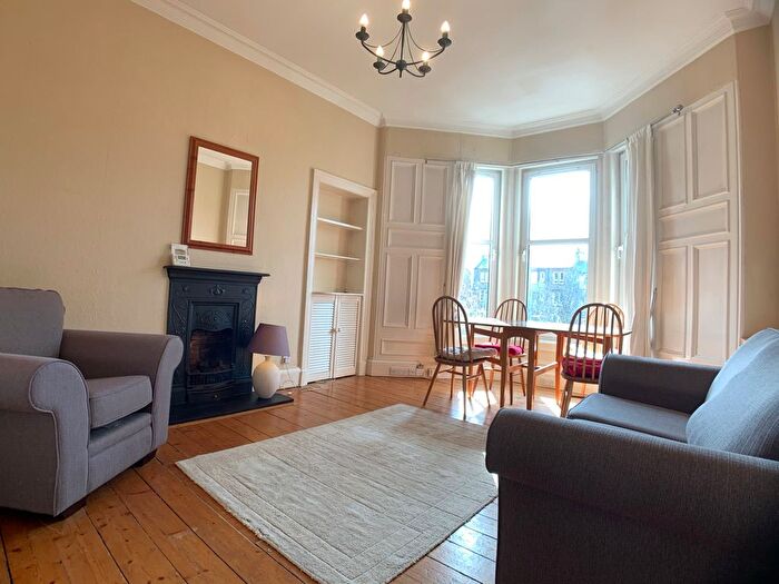 1 Bedroom Flat To Rent In Hermand Terrace, Slateford, Edinburgh, EH11