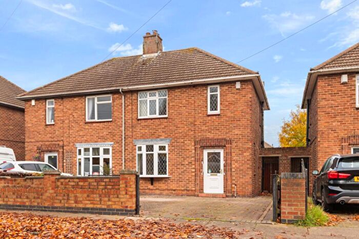 2 Bedroom Semi Detached House For Sale In Laceby Road, Grimsby, N.E.Lincolnshire, DN34