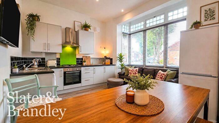 4 Bedroom Apartment To Rent In Fox Road, West Bridgford, Nottingham, Nottinghamshire, NG2