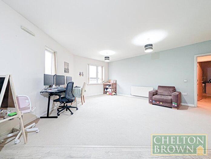 2 Bedroom Apartment For Sale In West Cotton Close, Northampton, NN4