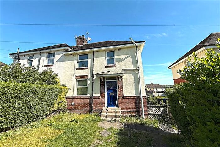 2 Bedroom End Of Terrace House To Rent In Butterthwaite Crescent, Sheffield, Sheffield, S5