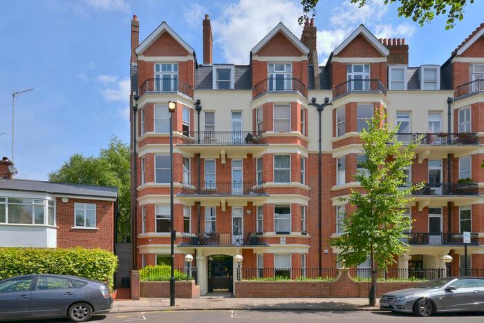 2 Bedroom Flat To Rent In Wymering Road, London, W9