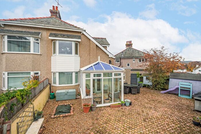 3 Bedroom Semi Detached House For Sale In Hillcrest Road, Deganwy, LL31