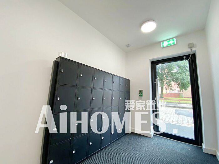1 Bedroom Flat To Rent In Oscar House First Floor, Cleworth Street, Manchester, M15