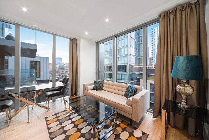 Flat To Rent In Neroli House, Goodmans Fields, E1