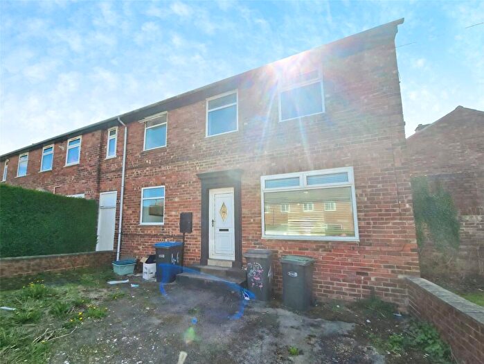 3 Bedroom Semi Detached House To Rent In Cooper Square, Durham, County Durham, DH1