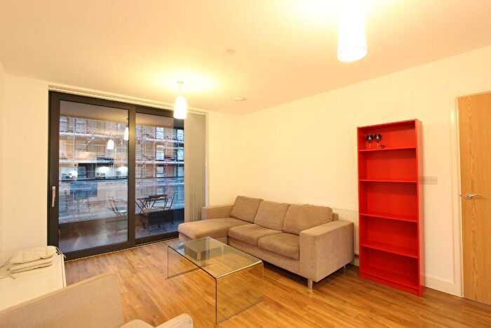 2 Bedroom Flat To Rent In Connaught Heights, Agnes George Walk, London, E16