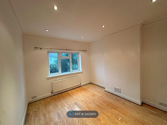 5 Bedroom End Terrace House To Rent In Lakehall Gardens, Thornton Heath, CR7