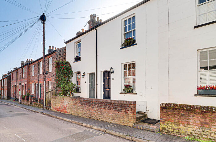 2 Bedroom Terraced House For Sale In Sopwell Lane, St. Albans, Hertfordshire, AL1