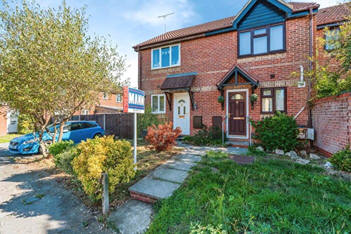 2 Bedroom Semi-Detached House For Sale In Roseleigh Drive, Ashurst Bridge, Southampton, Hampshire, SO40