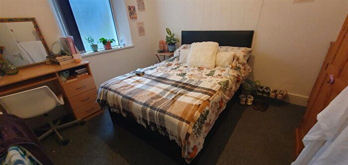 4 Bedroom Property To Rent In Bedford Street, Cathays, Cardiff, CF24