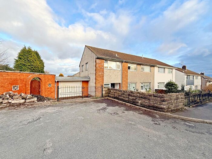 5 Bedroom Semi-Detached House For Sale In Heol Mwyrdy, Beddau, Pontypridd, Rhondda Cynon Taff., CF38