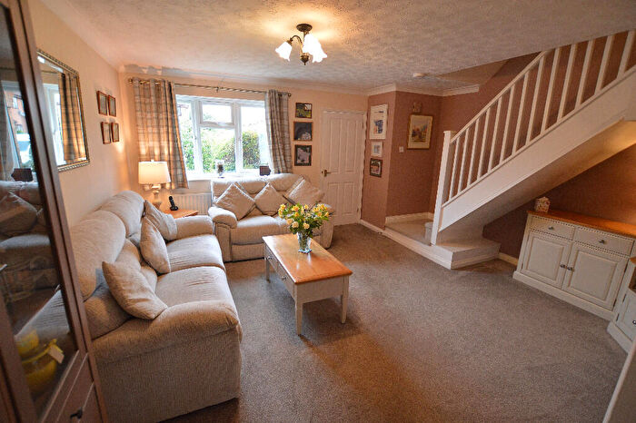 4 Bedroom End Of Terrace House For Sale In Ingram Close, Marston Moretaine, MK43
