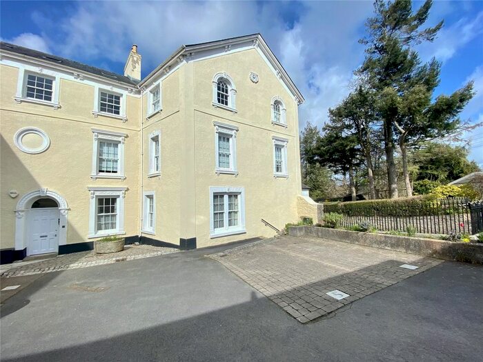 2 Bedroom Flat For Sale In Mill Street, Chagford, Newton Abbot, TQ13