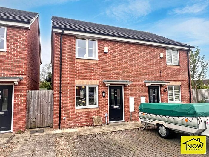 Semi Detached House For Sale In Esther Varney Place, Newark, Nottinghamshire., NG24