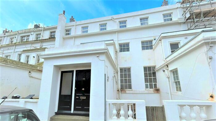 1 Bedroom Flat To Rent In Marina, St Leonards-On-Sea, TN38