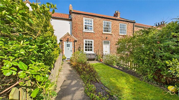 2 Bedroom Terraced House For Sale In Church Road, Egglescliffe, TS16