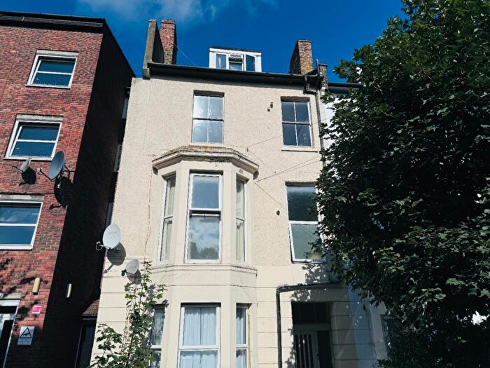 1 Bedroom Flat To Rent In Vicarage Park, Plumstead, London, SE18