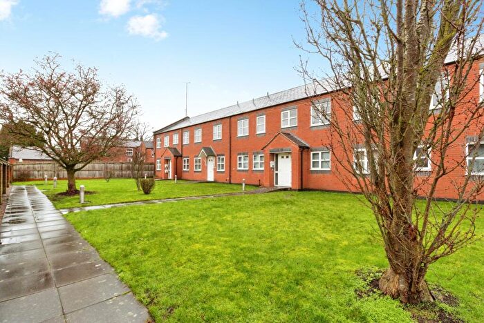 2 Bedroom Flat For Sale In New Garden Street, Stafford, Staffordshire, ST17