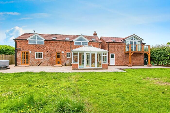 6 Bedroom Barn Conversion For Sale In Grovefield Lane, Freiston, Boston, PE22