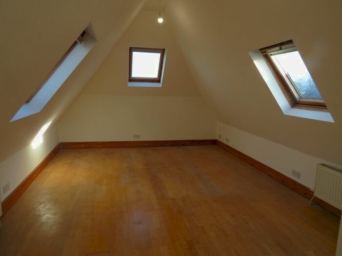 1 Bedroom Studio To Rent In Archway Road, Highgate, N6