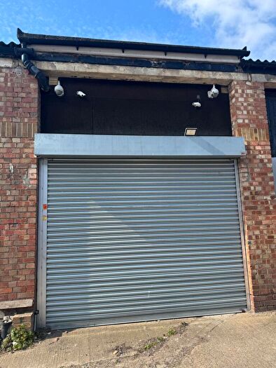 2 Bedroom Garages To Rent In Garage Rear Of Mungo Park Road, RM13