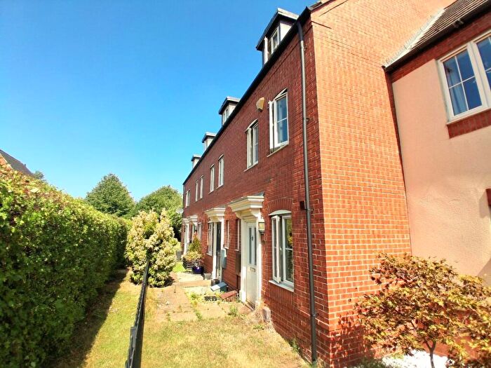 3 Bedroom Terraced House For Sale In Dryden Way, Stratford-upon-Avon, CV37