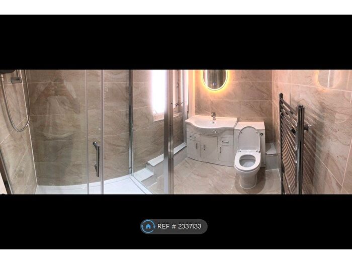 3 Bedroom Flat To Rent In Drumilaw Road, Rutherglen, Glasgow, G73