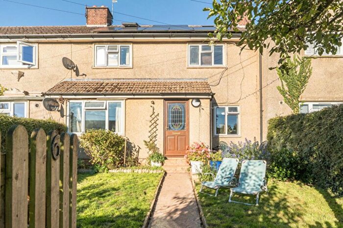 3 Bedroom House For Sale In Card Close, Draycott, Cheddar, BS27