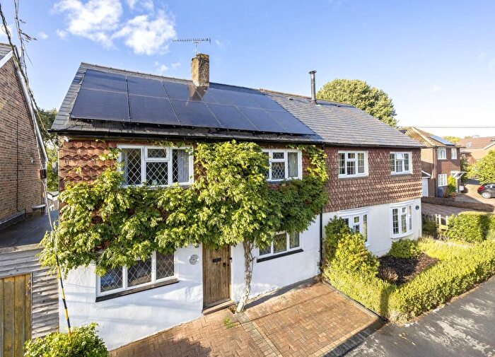 4 Bedroom Cottage For Sale In Horsham Road, Handcross, RH17