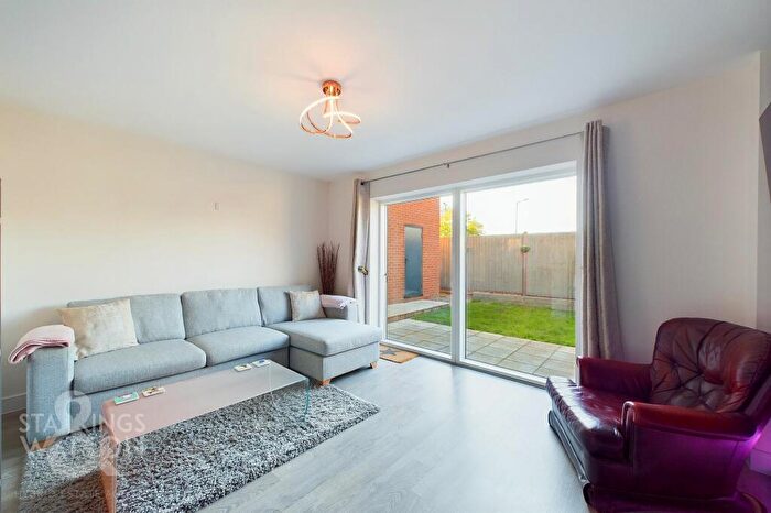 2 Bedroom End Of Terrace House For Sale In Burrage Way, Sprowston, Norwich, NR7