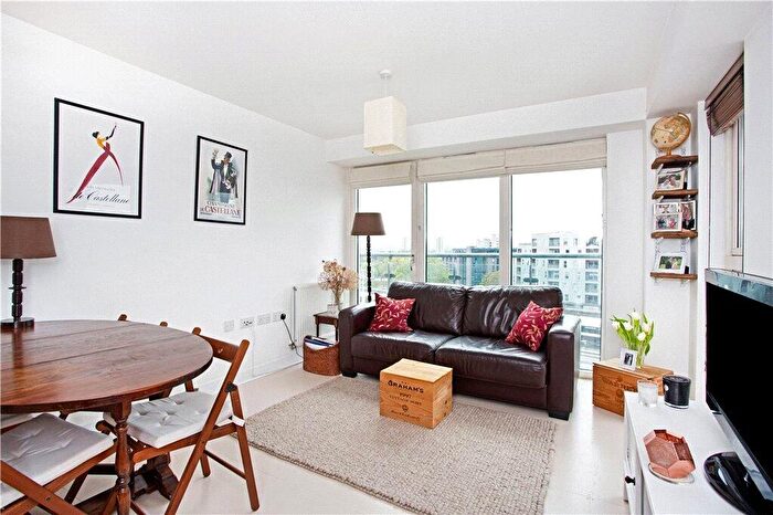 1 Bedroom Flat For Sale In Davoll Court, Marine Street, London, SE16