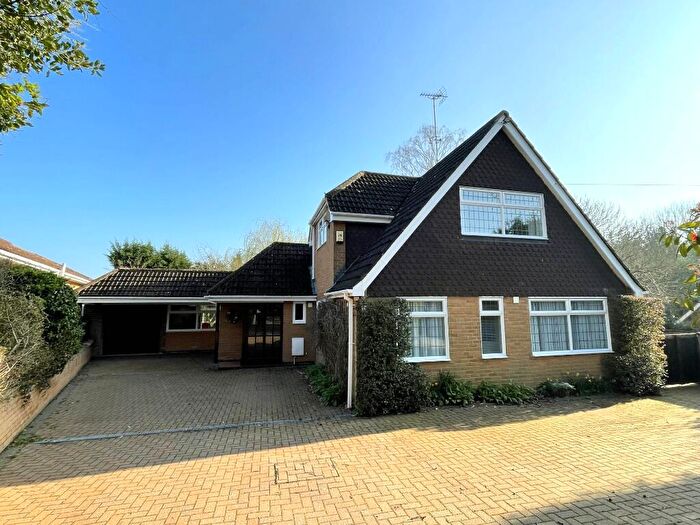 4 Bedroom Detached House For Sale In San Remo Road, MK17