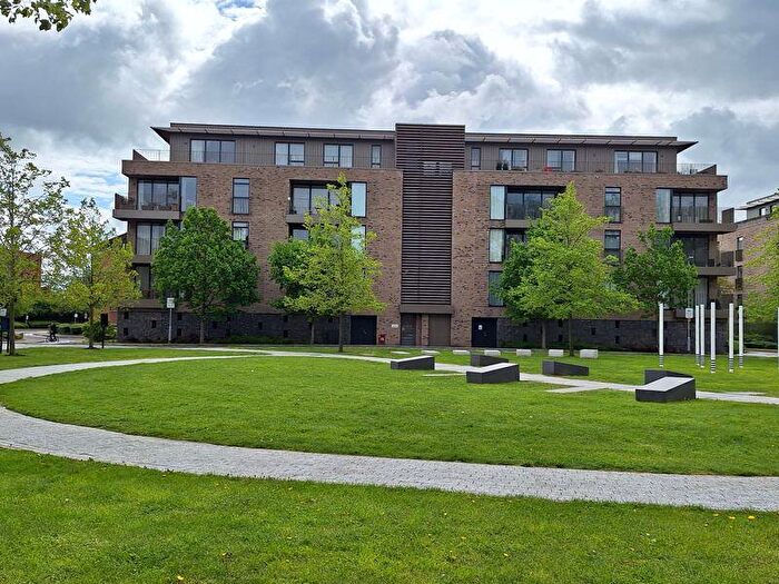 2 Bedroom Flat To Rent In Lilywhite Drive, Cambridge, CB4