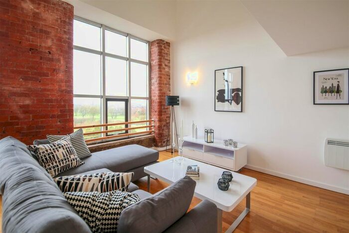 3 Bedroom Flat To Rent In Victoria Mill, Houldsworth Street, Reddish, Stockport, SK5