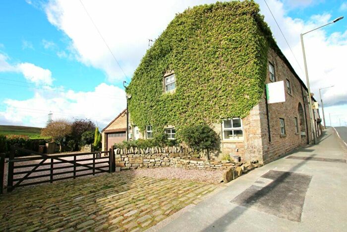 4 Bedroom Barn Conversion For Sale In Manchester Road, Burnley, BB11