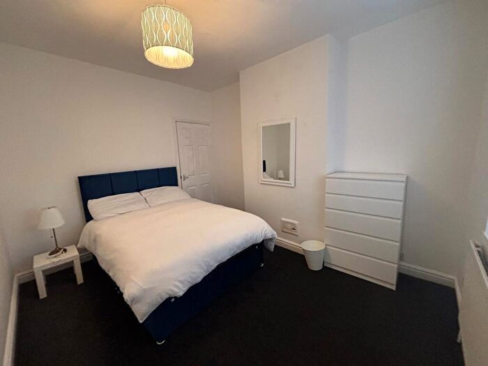 1 Bedroom House To Rent In Pope Street, Leicester, LE2