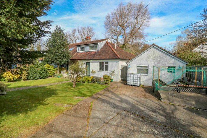 3 Bedroom Semi-Detached House For Sale In Ferry Road, Hayling Island, PO11