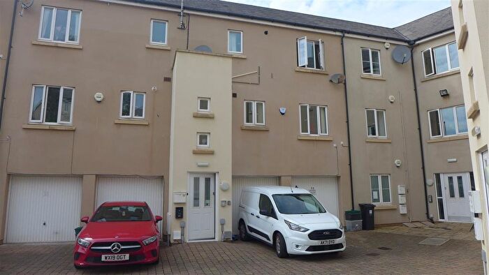 4 Bedroom Property To Rent In Jekyll Close, Stoke Gifford, Bristol, BS16