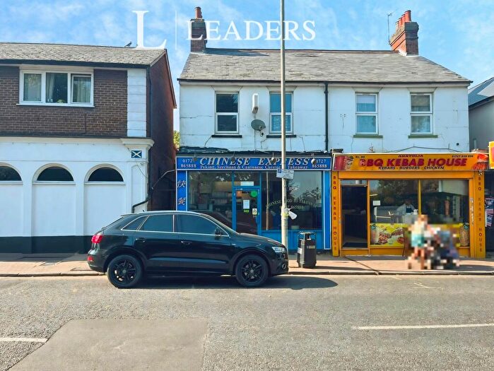 2 Bedroom Flat To Rent In Hatfield Road, St. Albans, Hertfordshire, AL1
