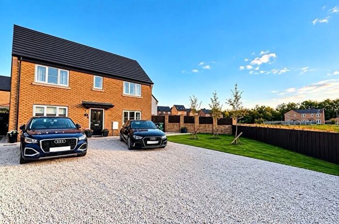 3 Bedroom Detached House For Sale In Caister Drive, Holmewood, Chesterfield, S42