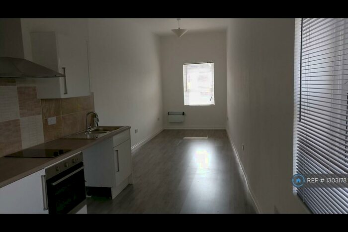 Studio To Rent In Stanley Road, Bootle, L20