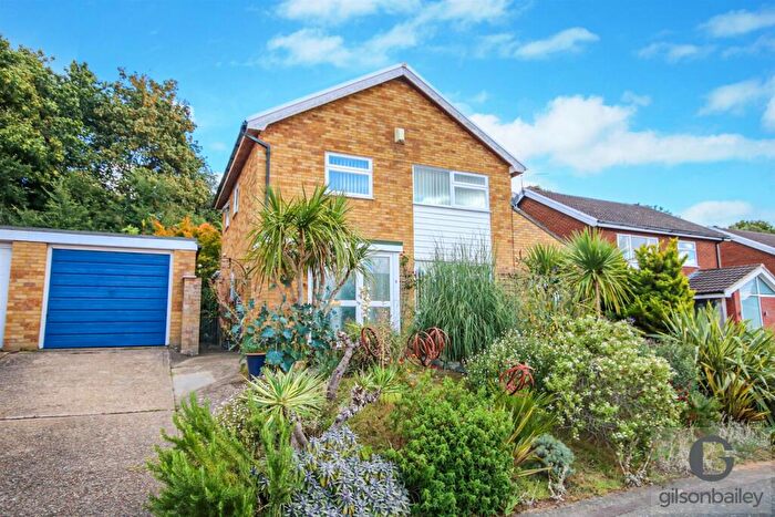 4 Bedroom Detached House For Sale In Clovelly Drive, Hellesdon, NR6