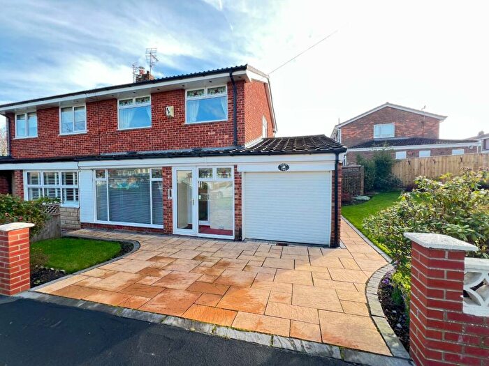 3 Bedroom Semi-Detached House For Sale In Ullswater Avenue, West Auckland, Bishop Auckland, DL14