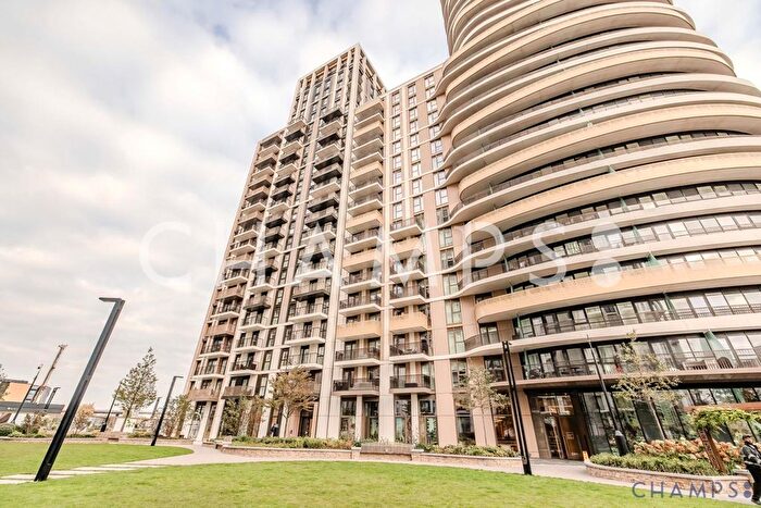 2 Bedroom Flat To Rent In Cascade Way, London, W12